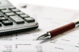 Bank complaint escalation and fee refund review